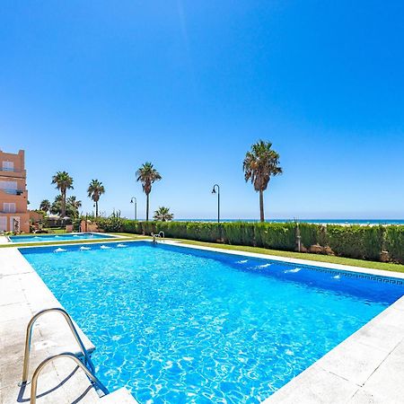Beachfront, Pool, Terrace, Garage & Fibre Internet 塔里法 外观 照片